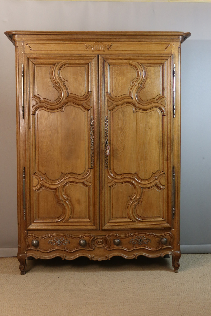 18th Century Blond Oak Armoire-photo-8