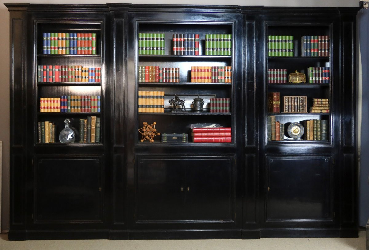 Large Library At Maison Jansen-photo-1