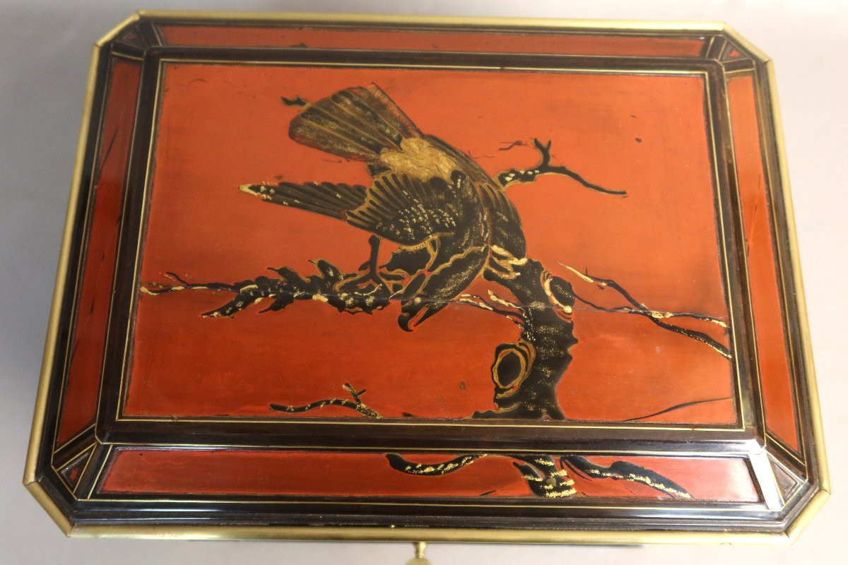 Cave à cigares à décor japonisant de la Maison Giroux à Paris-photo-4
