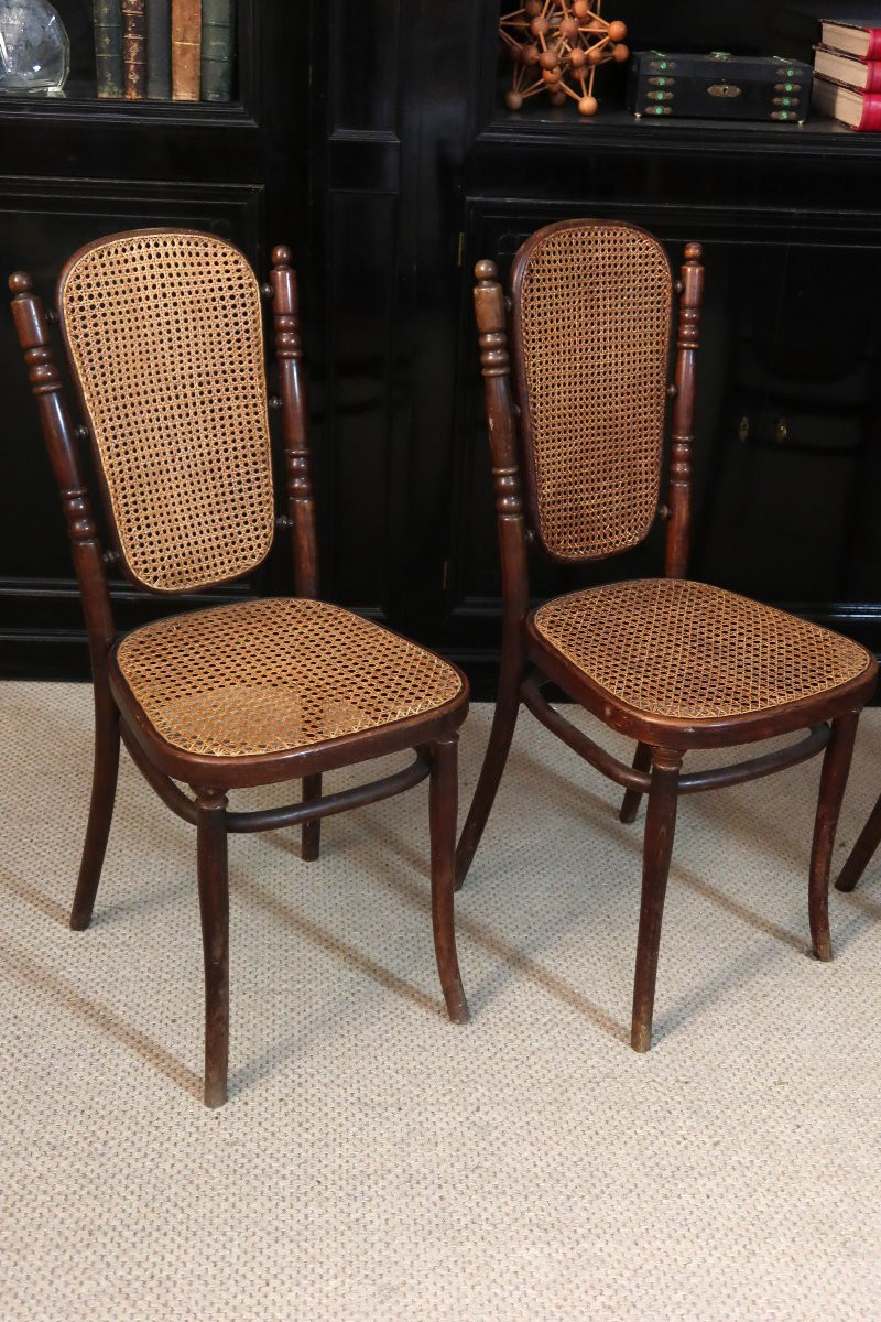 Thonet Cantilever Chairs-photo-2