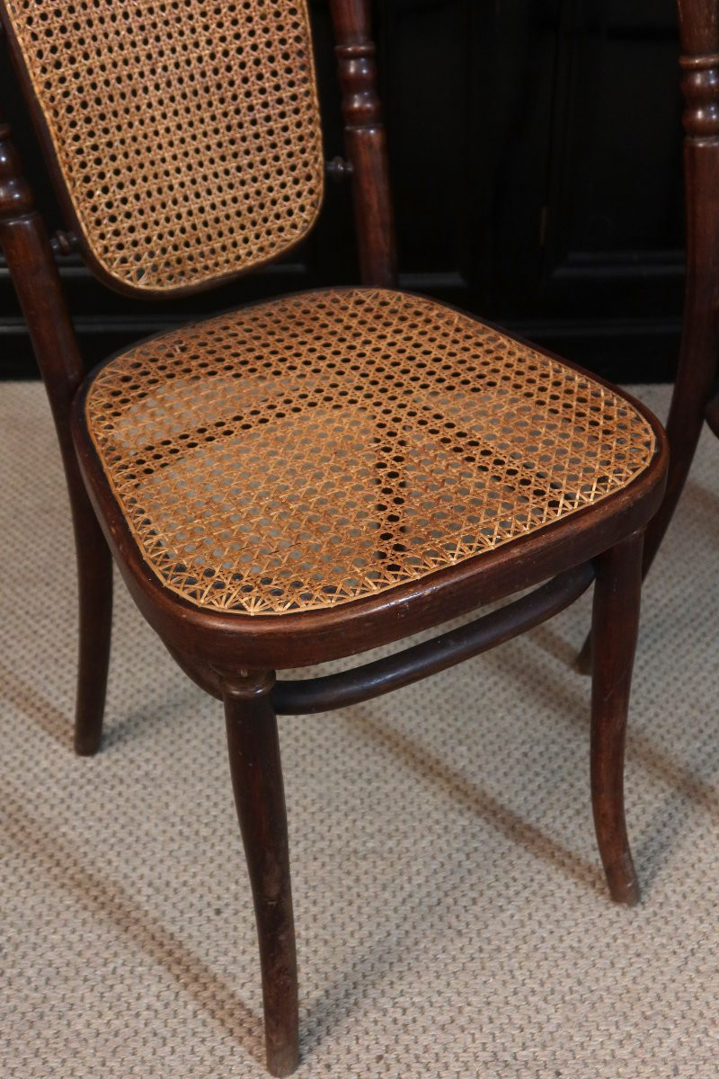 Thonet Cantilever Chairs-photo-4