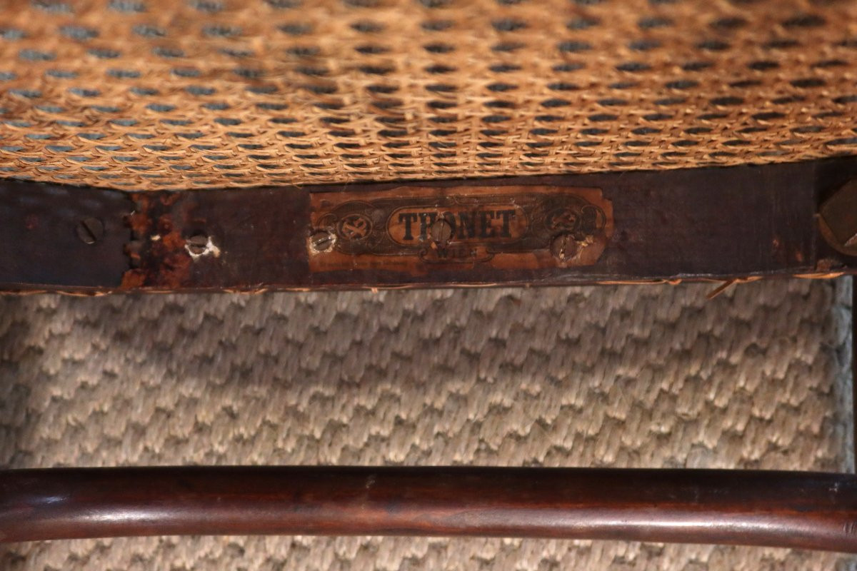 Thonet Cantilever Chairs-photo-4