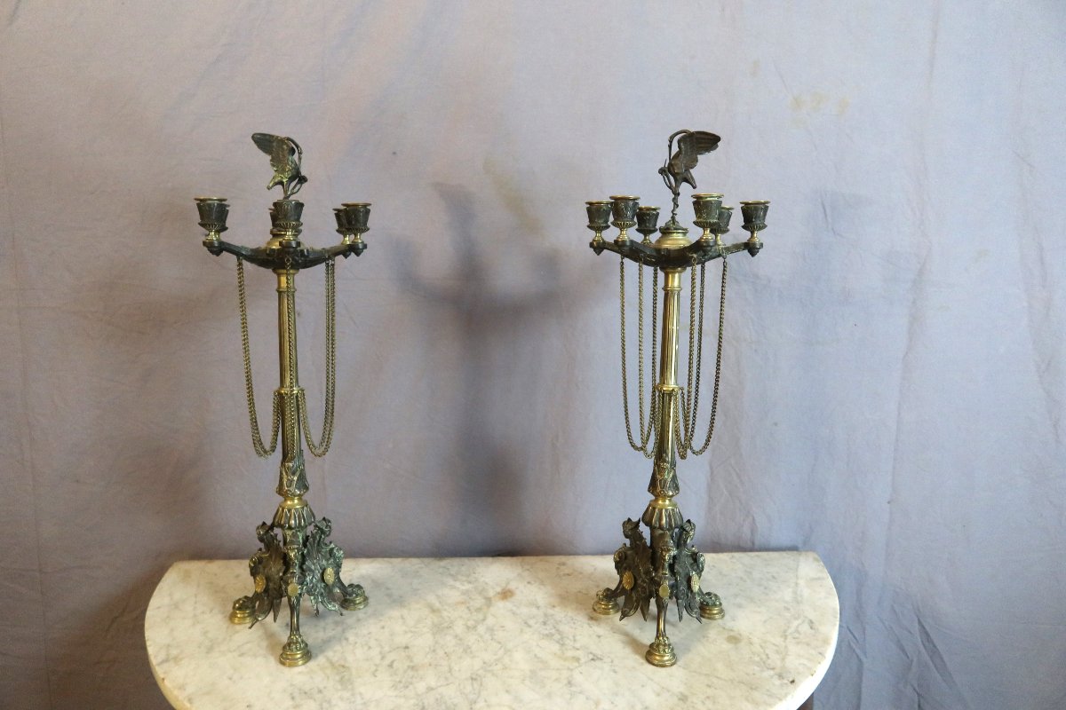 Paire de candélabres en bronze dans le goût de Barbedienne