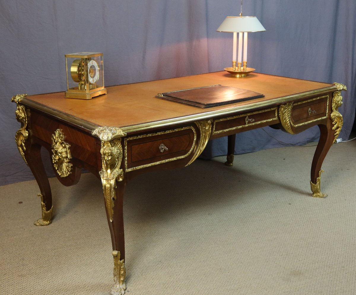 Large Louis XV-style Desk-photo-1