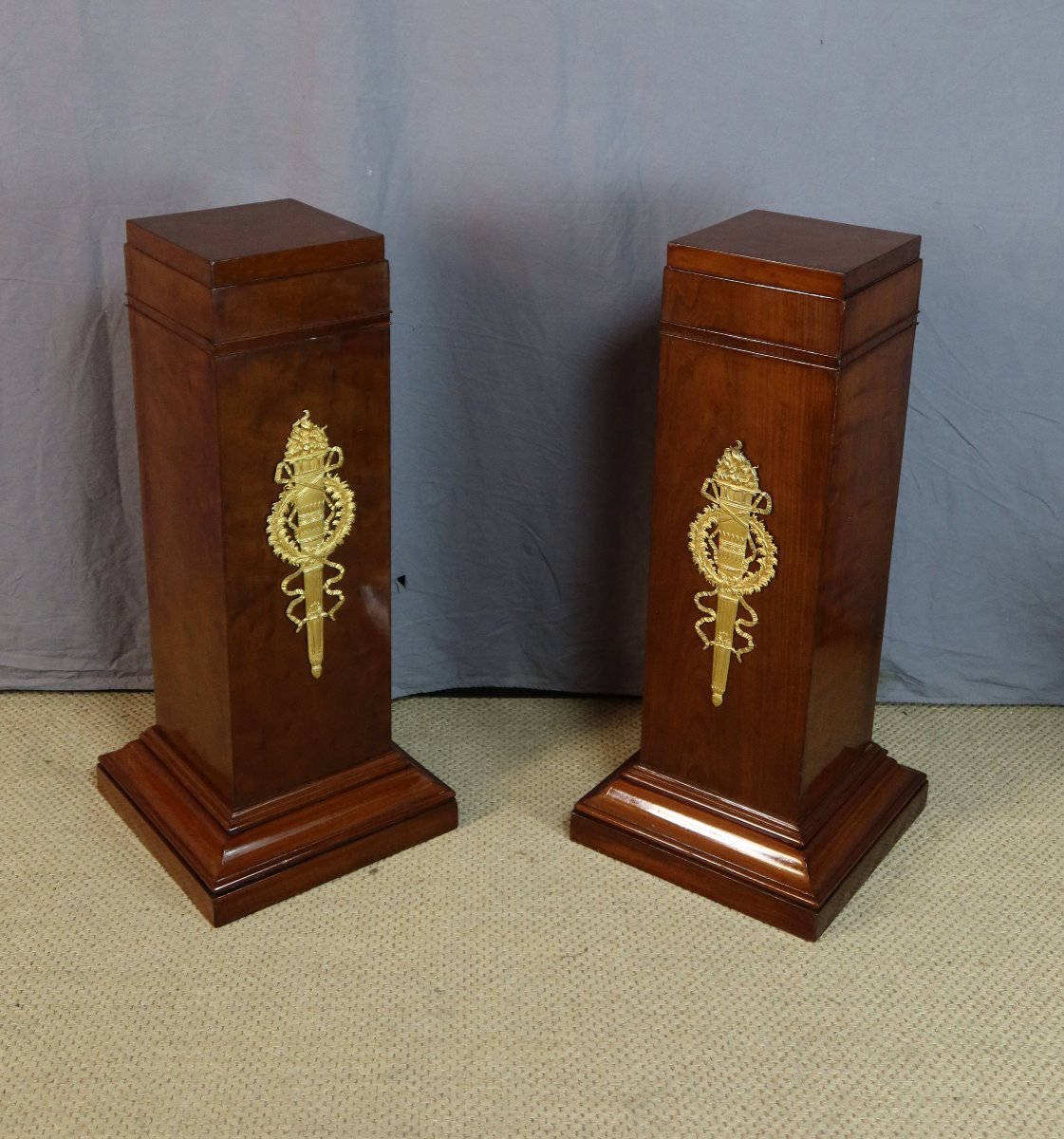 Pair Of Empire-style Mahogany Sheathes-photo-1