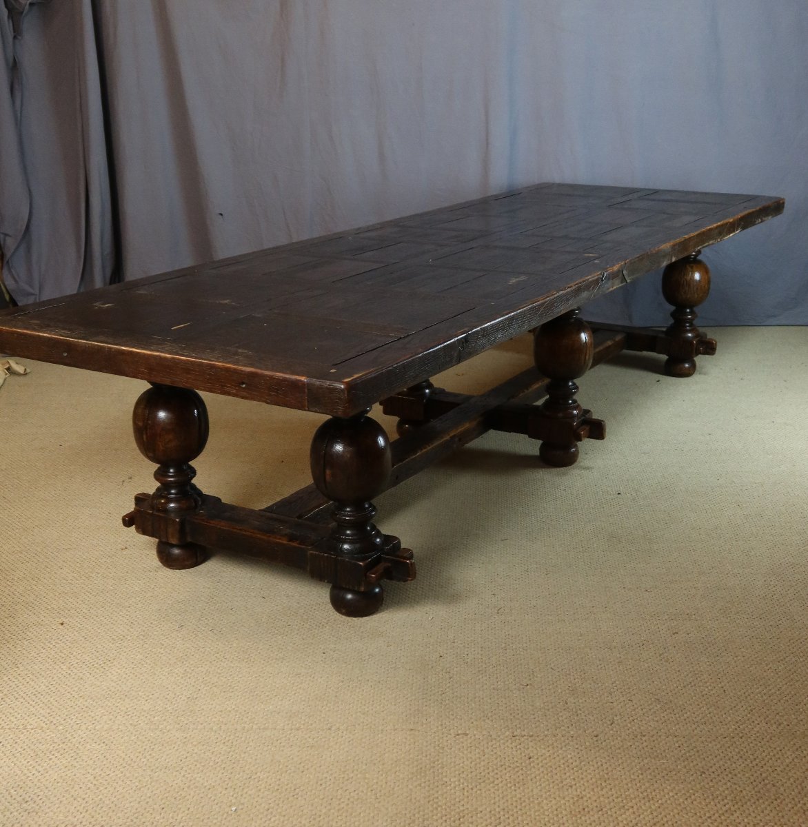3.30-meter Oak Table