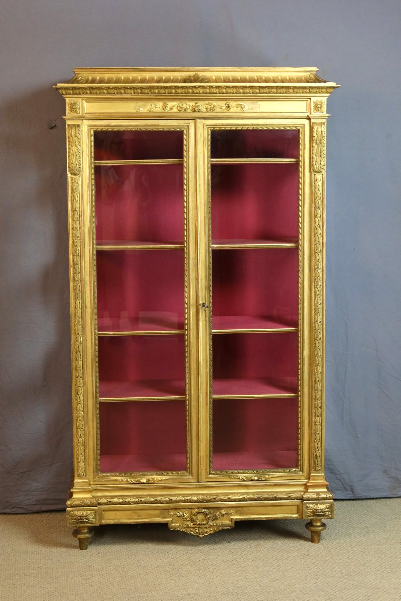 Late 19th-century Gilded Wooden Display Case