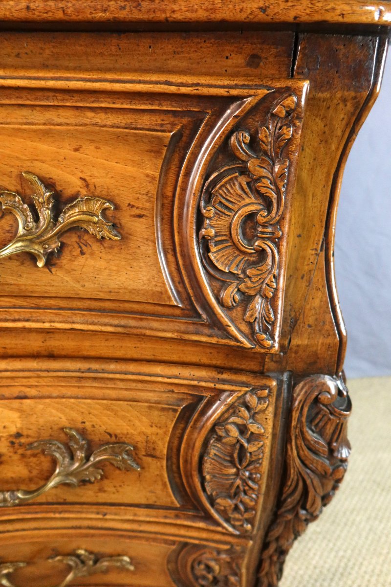 18th-century Lyon Chest Of Drawers-photo-2
