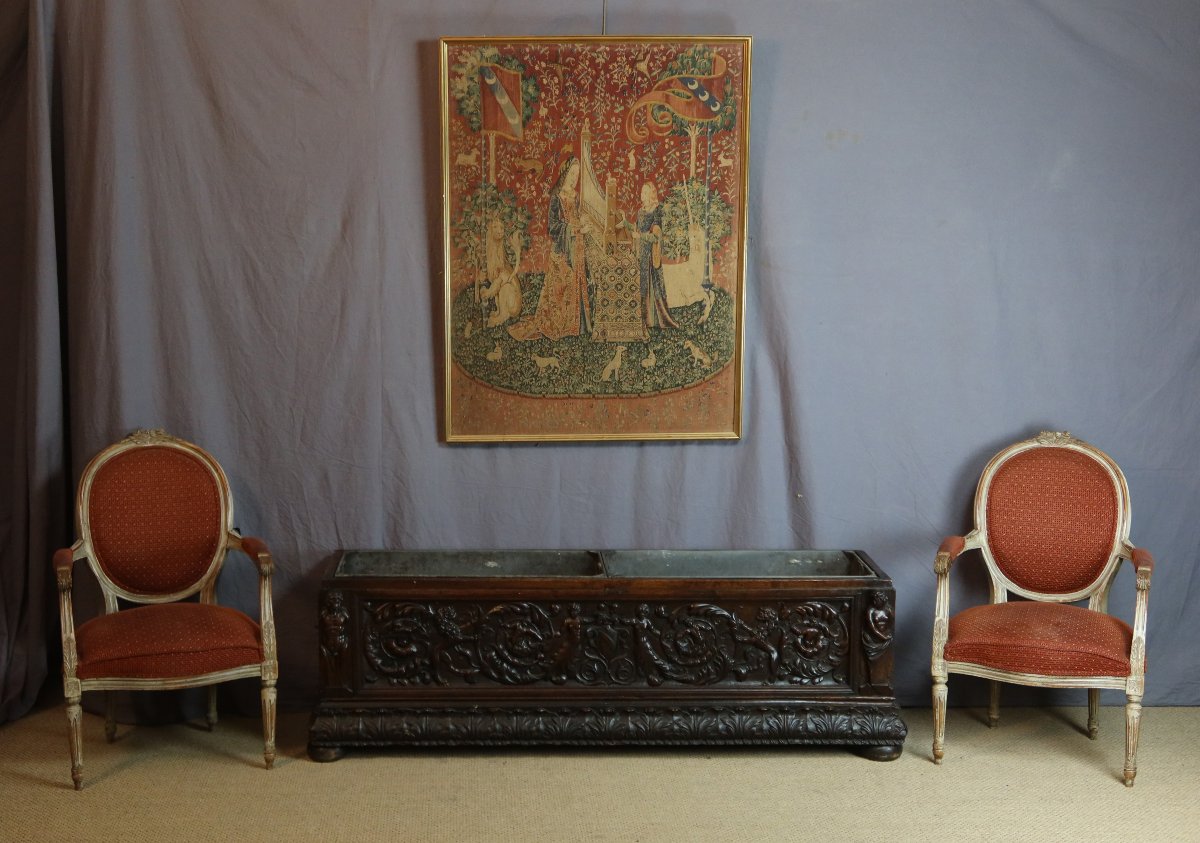 Renaissance Planter -photo-2