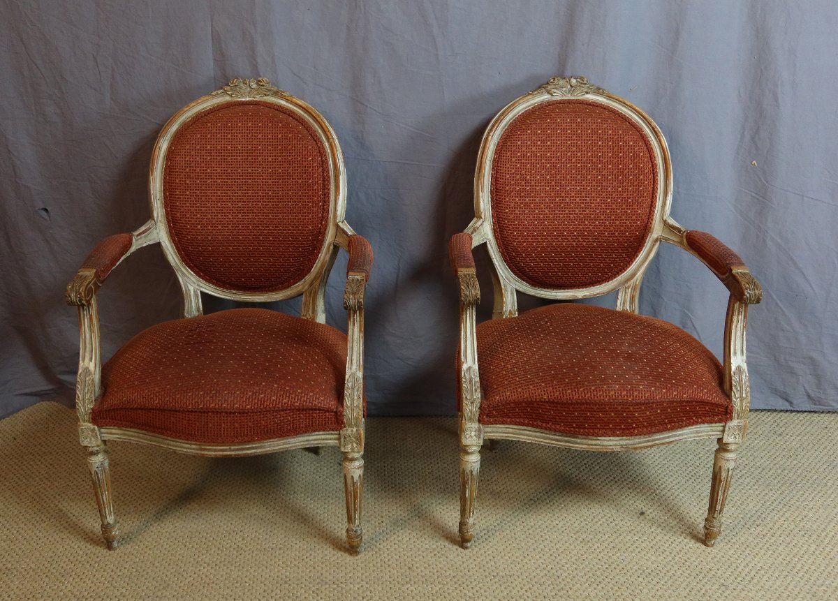 Pair Of Louis XVI Armchairs Made Of Lacquered Wood-photo-6