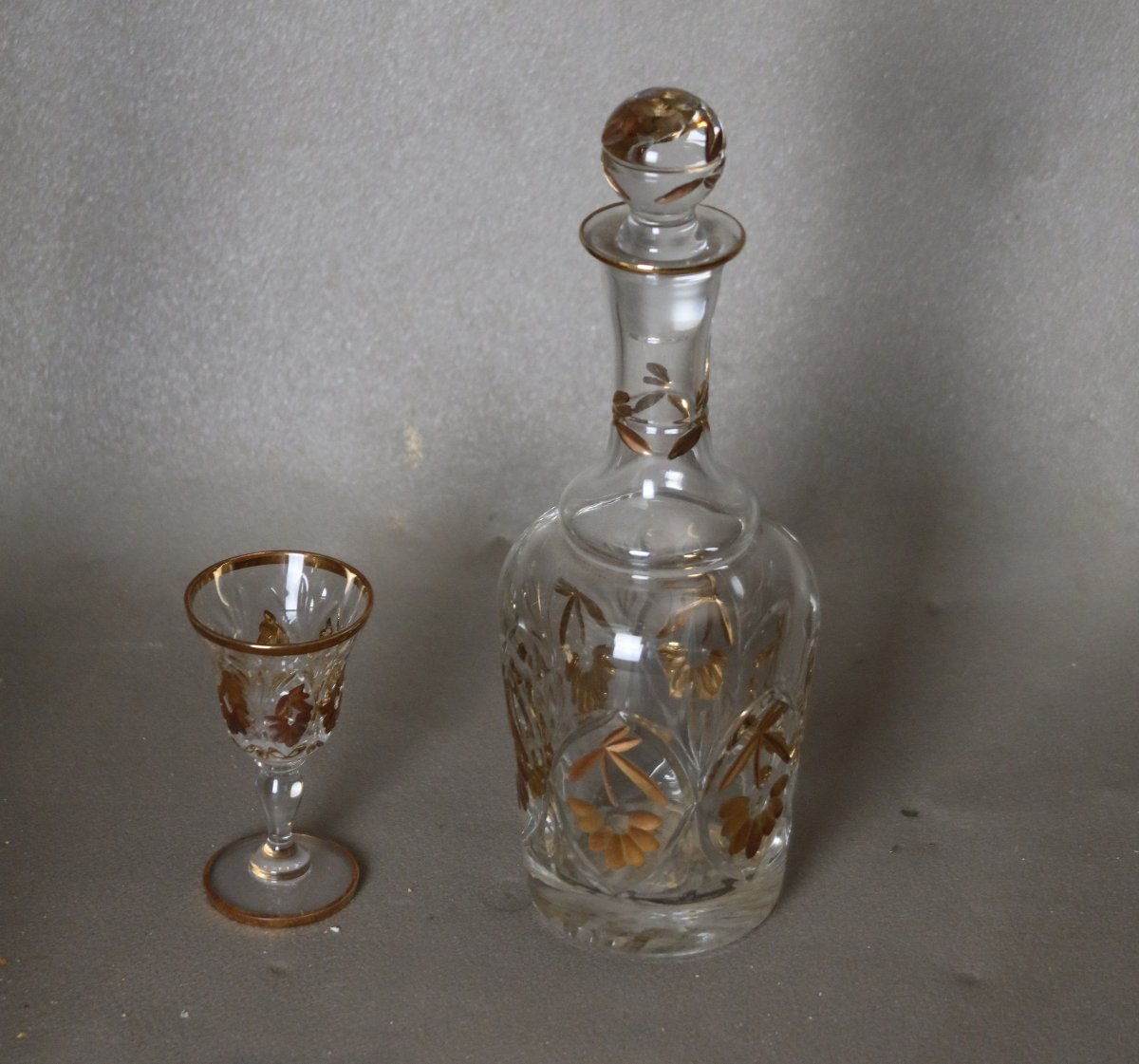 19th-century Gilded Bronze Liquor Cabinet-photo-4