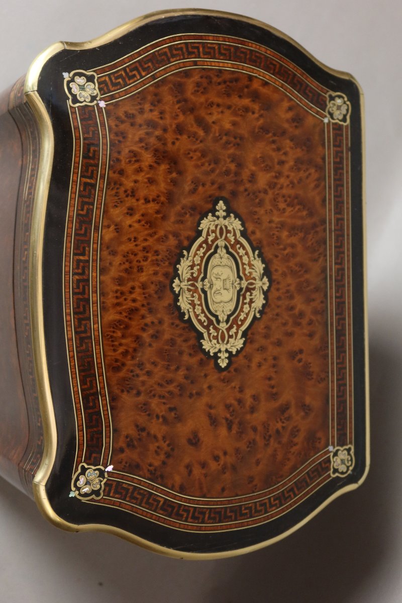 Tahan Liquor Cabinet In Paris-photo-3