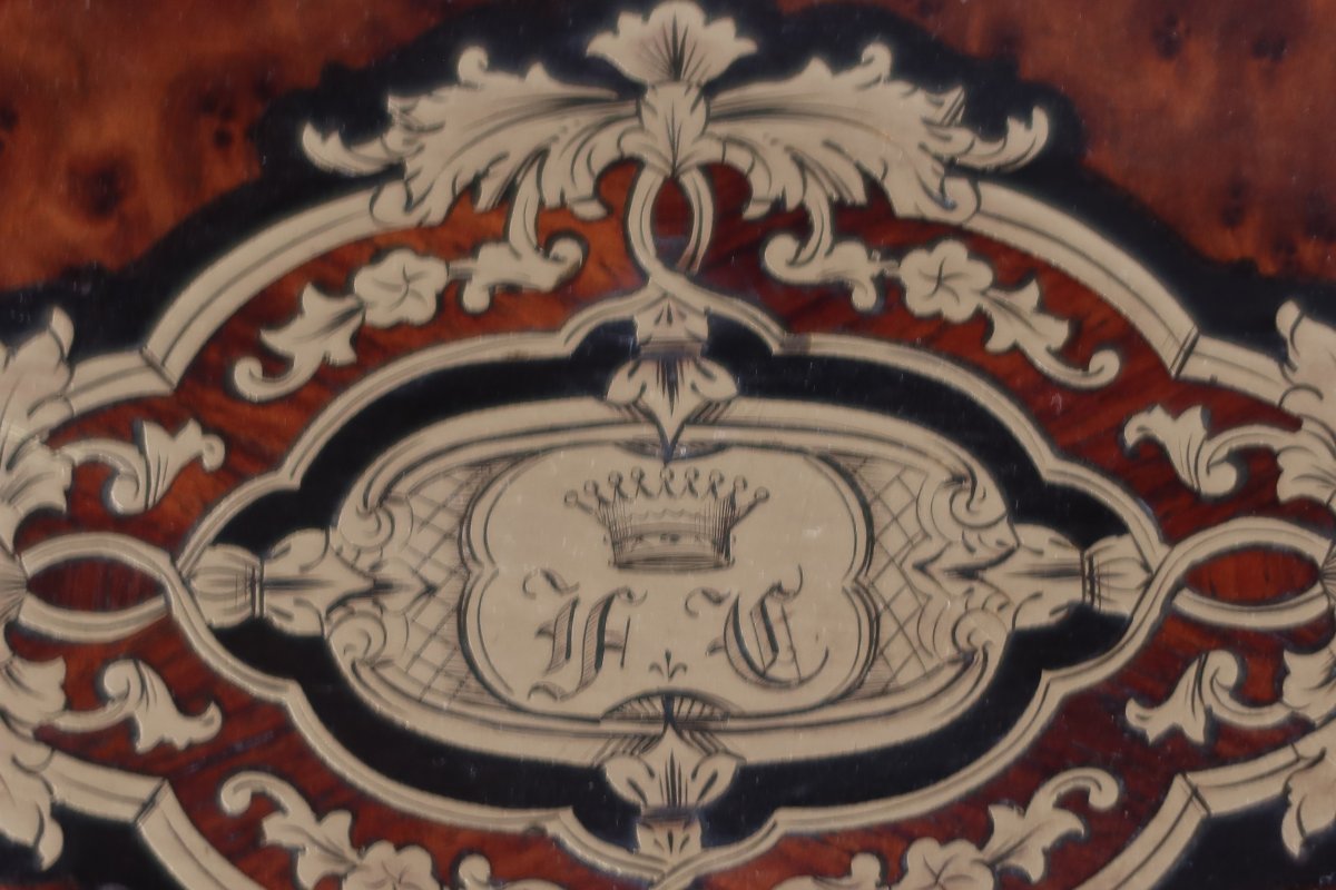Tahan Liquor Cabinet In Paris-photo-4