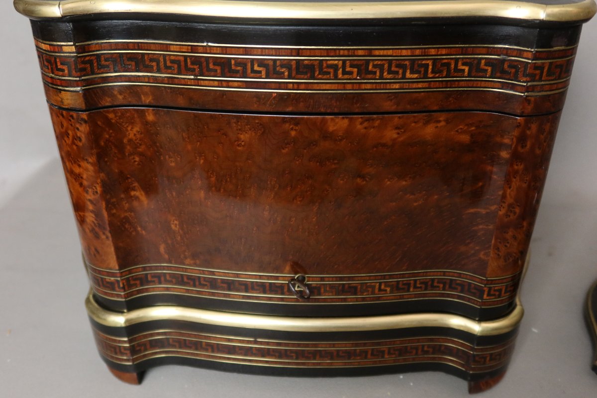 Tahan Liquor Cabinet In Paris-photo-3