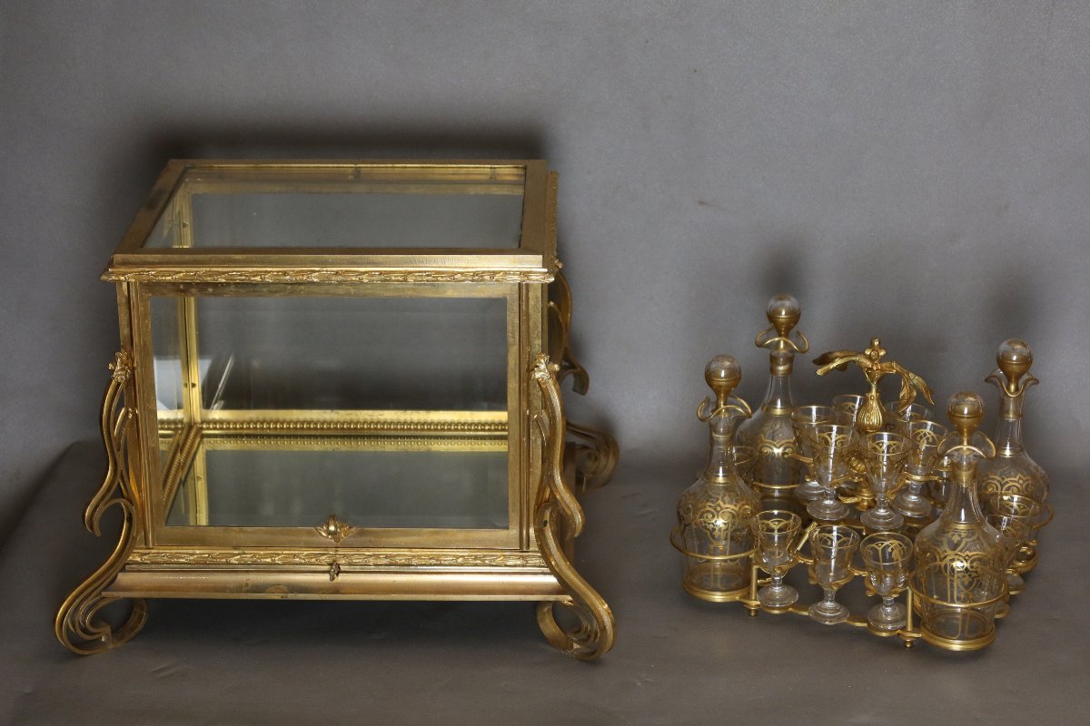 19th-century Gilded Bronze Liquor Cabinet-photo-3