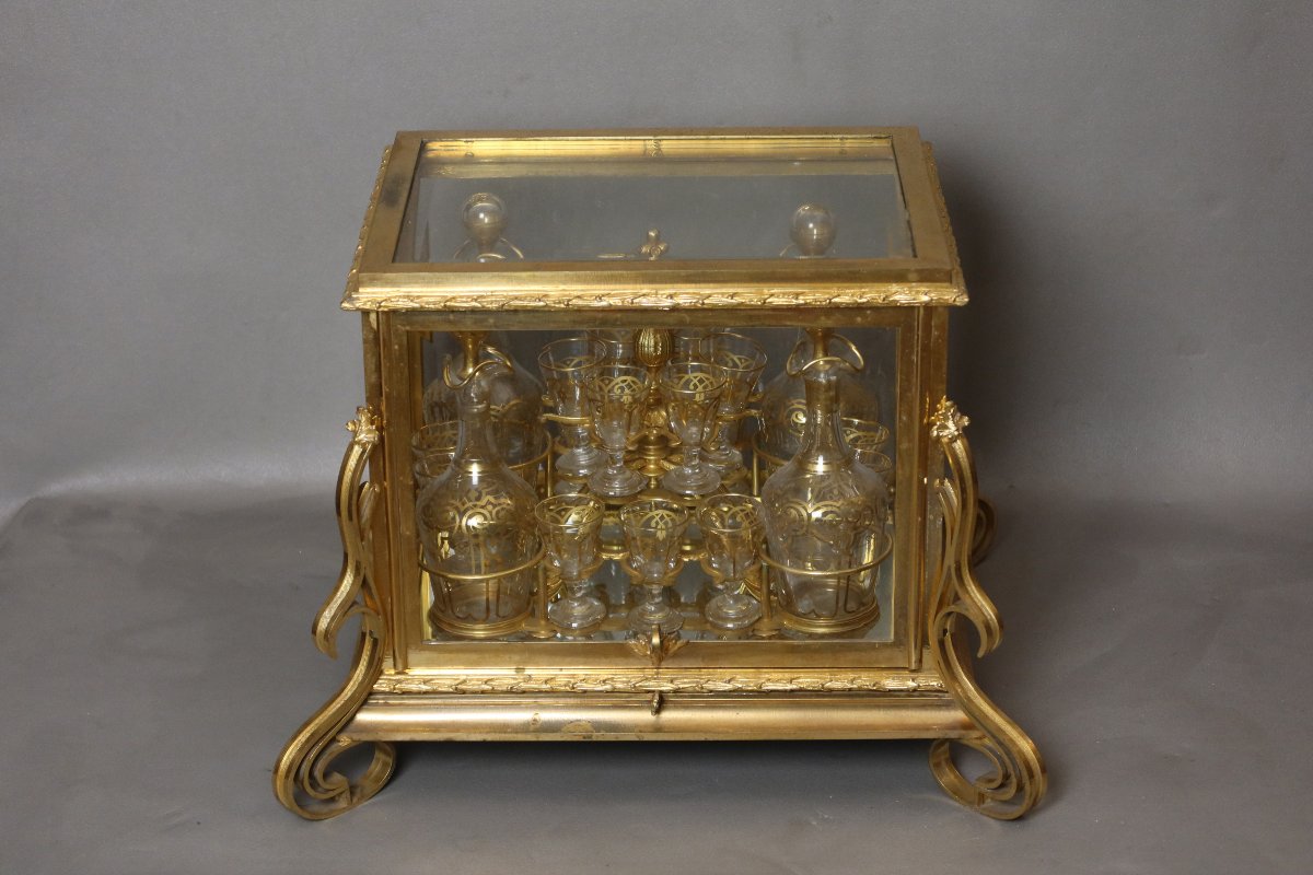 19th-century Gilded Bronze Liquor Cabinet-photo-1