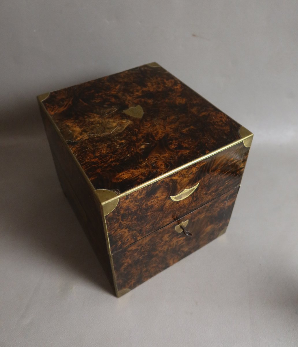 19th-century Liquor Cabinet-photo-2