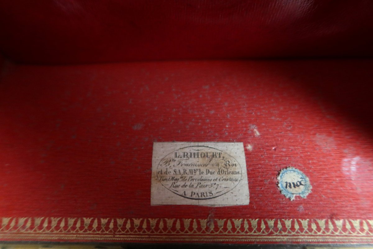 19th-century Liquor Cabinet-photo-7
