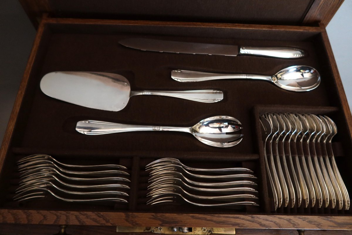 Silver-colored Metal Cutlery Set In A Gift Box-photo-1