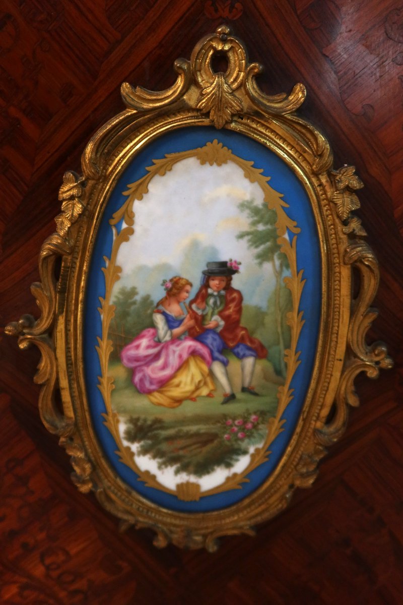 Curved Sideboard With Marquetry, Decorated With 19th-century Porcelain Plaques-photo-2
