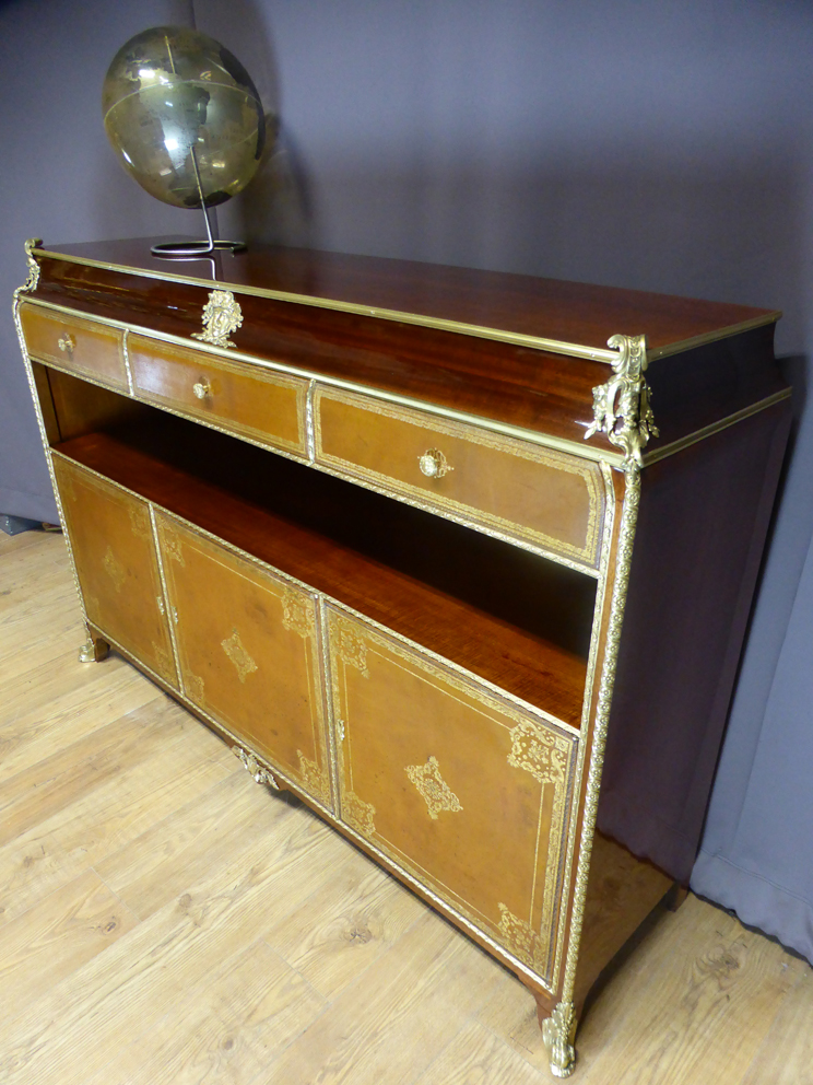 Louis XV Style Cardboard Sideboard-photo-8