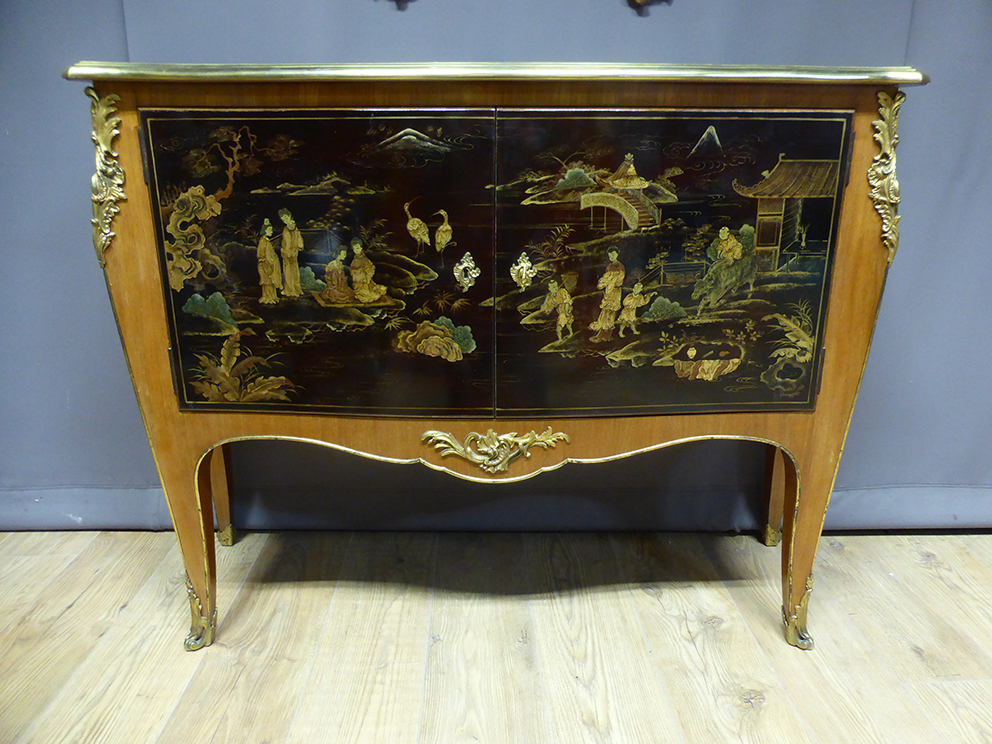 Marquetry And Lacquer Buffet From China-photo-2