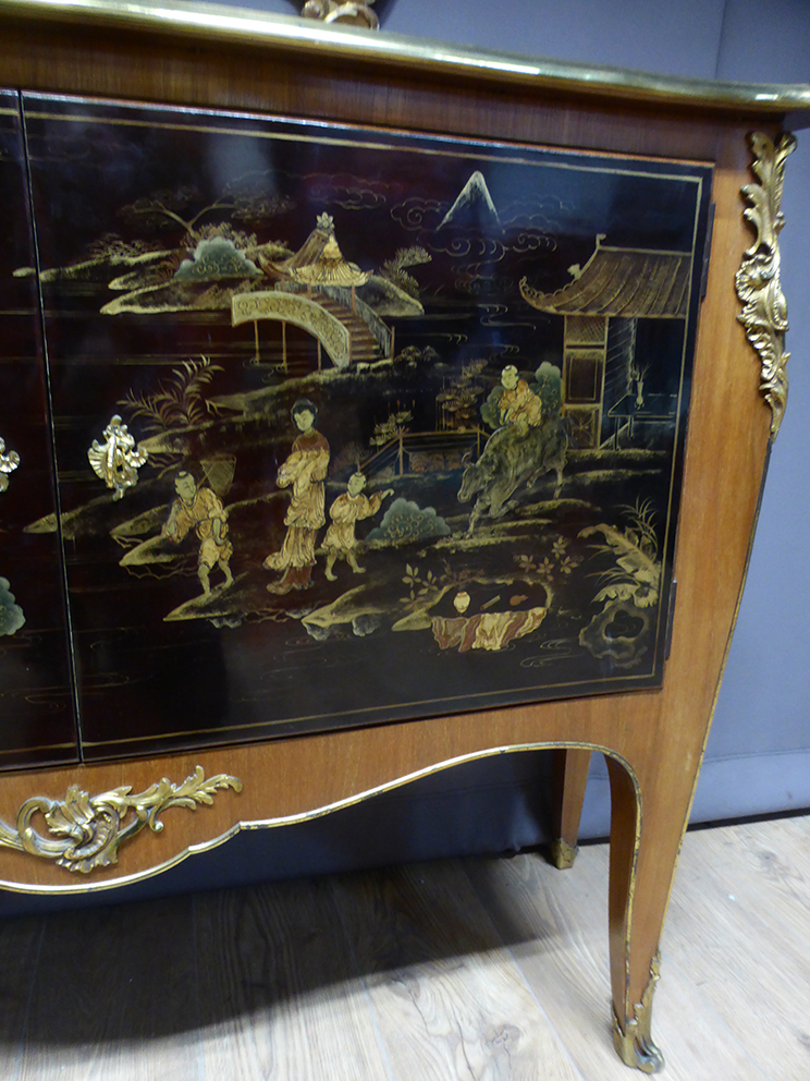 Marquetry And Lacquer Buffet From China-photo-4