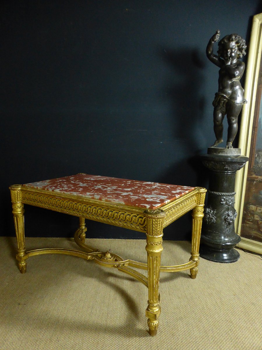 Middle Table In Dore Wood