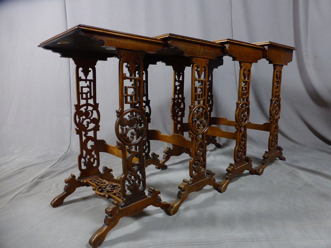 Lot De 3 Tables Gigogne Rondes Métal Noir Et Doré Style Design