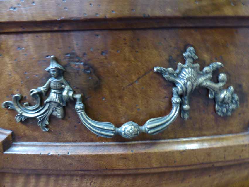 Commode Arbalète En Noyer, époque XVIIIème Siècle-photo-2