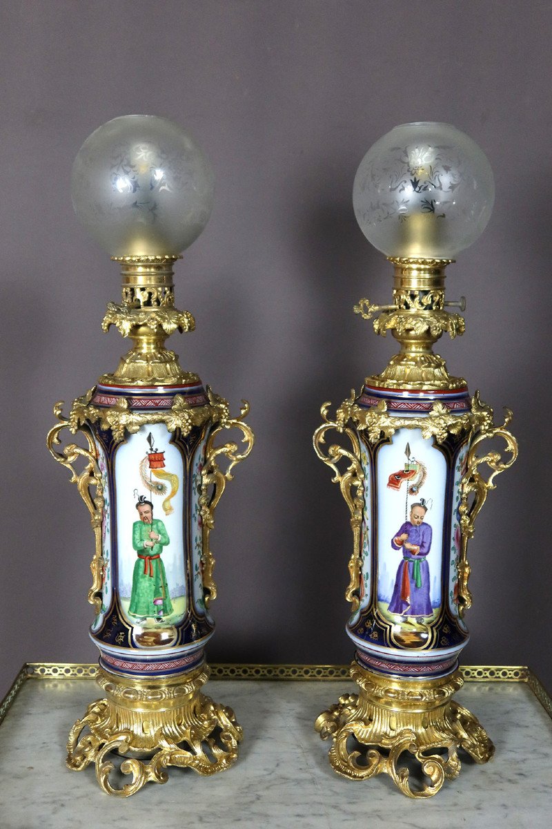 Pair Of Porcelain And Gilt Bronze Lamps XIX-photo-8