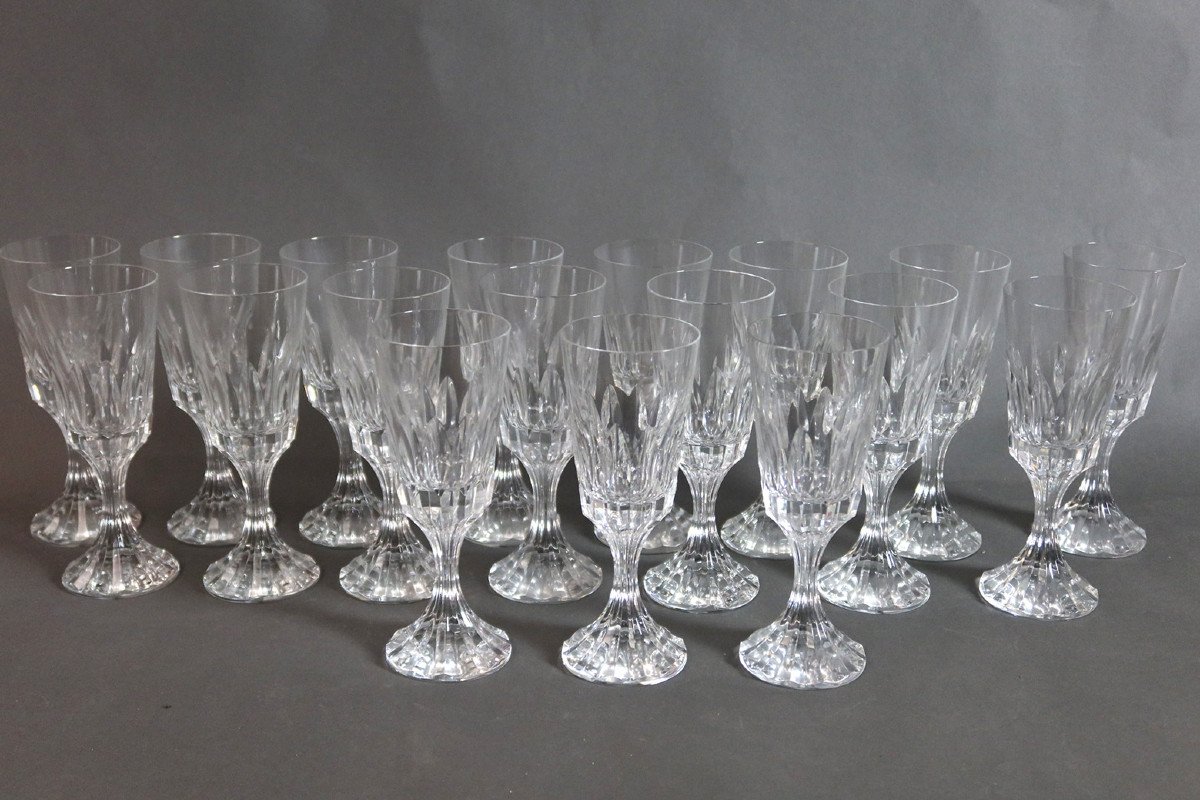 Service de verres Baccarat modèle -photo-2