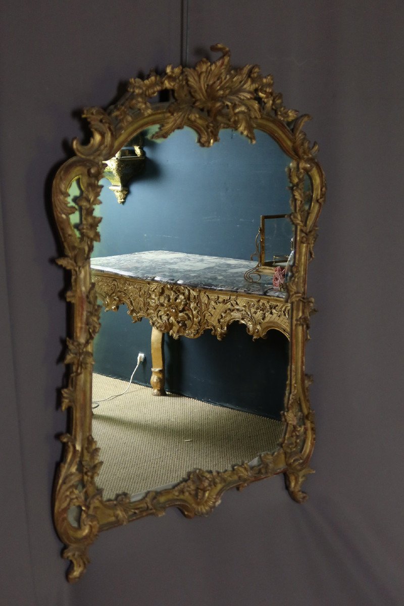 Miroir En Bois Sculpté Et Doré XIX