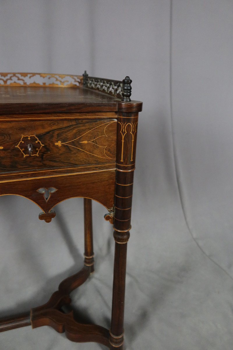 Charles X Table-photo-2