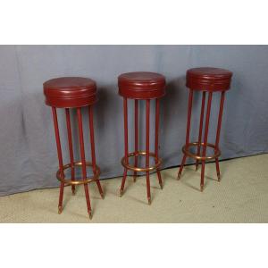 Trois tabourets de bar