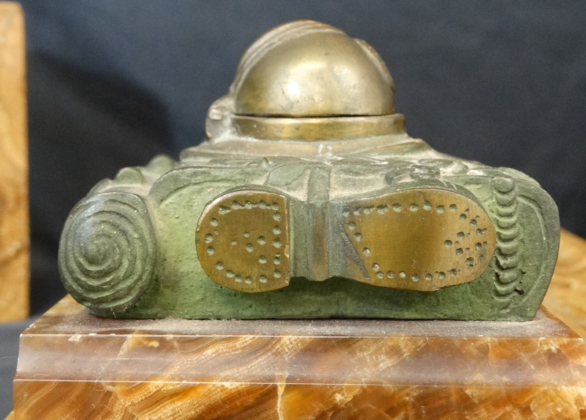 Nécessaire  de bureau encriers forme de  chars d'assaut  -photo-7