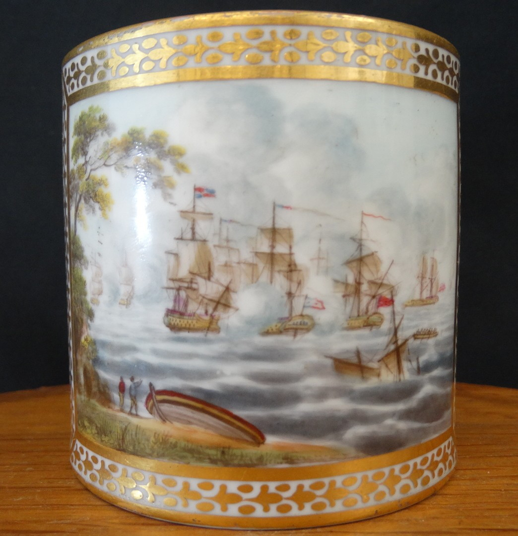 18th Century English Porcelain Cup And Saucer Decorated With Boats And Figures-photo-2
