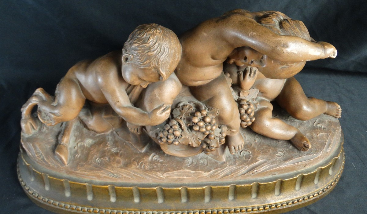 " Putti  et faune à la grappe de raisins"  terre-cuite de Calendi-photo-3