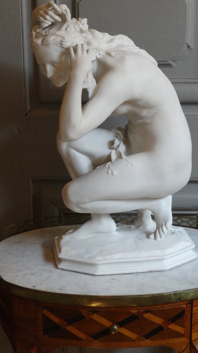 "Flore accroupie" porcelaine de Sèvres par Jean-Baptiste Carpeaux-photo-1