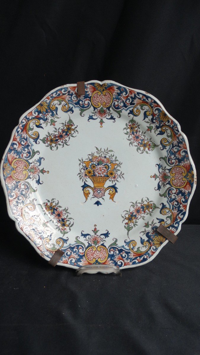 Dish Decorated With A Garnished Basket (rouen?) End Of The 18th Century. 19th