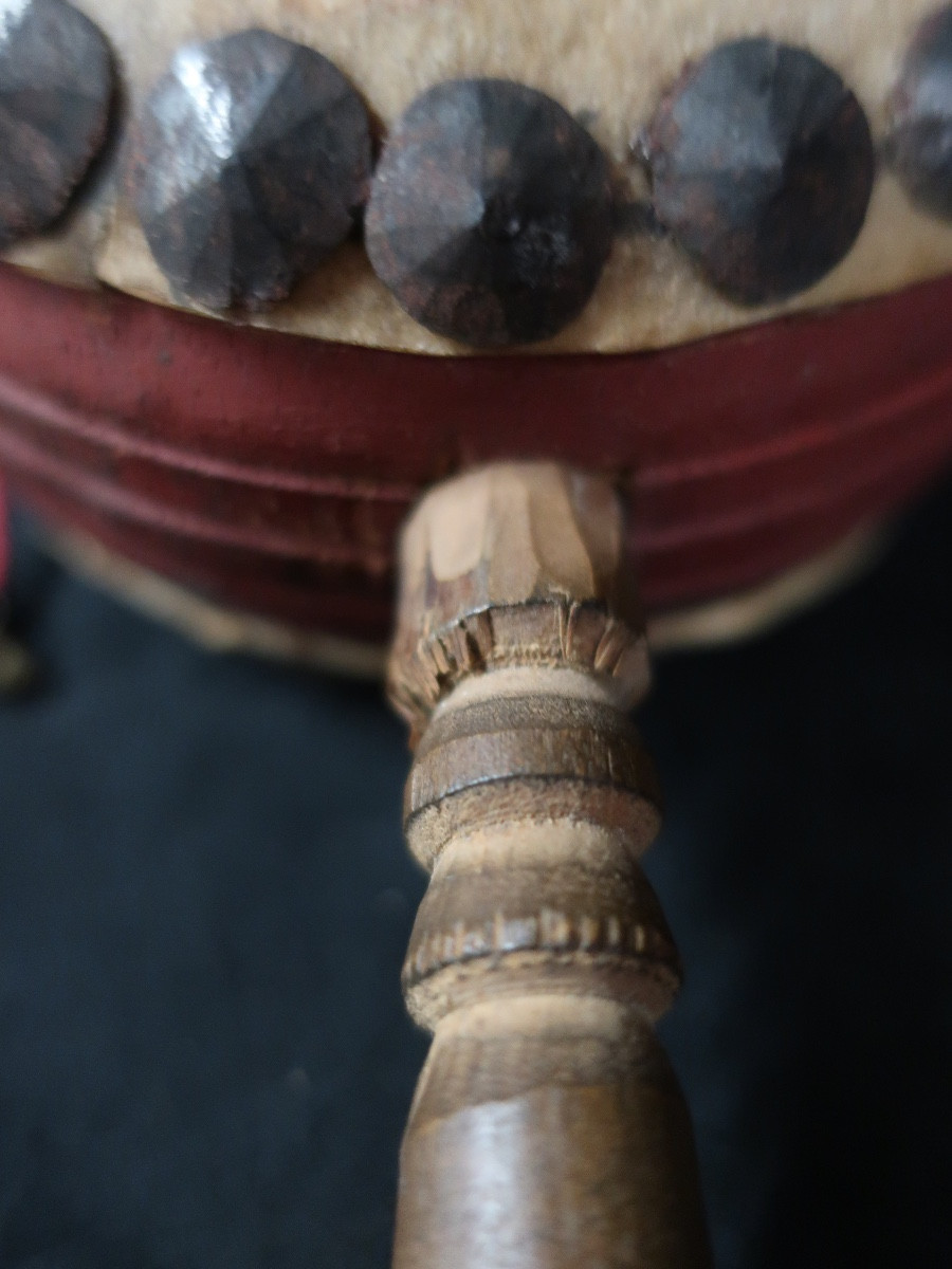 Instrument de musique. Tambourin Damru  japonais fin XIX éme siècle. -photo-2