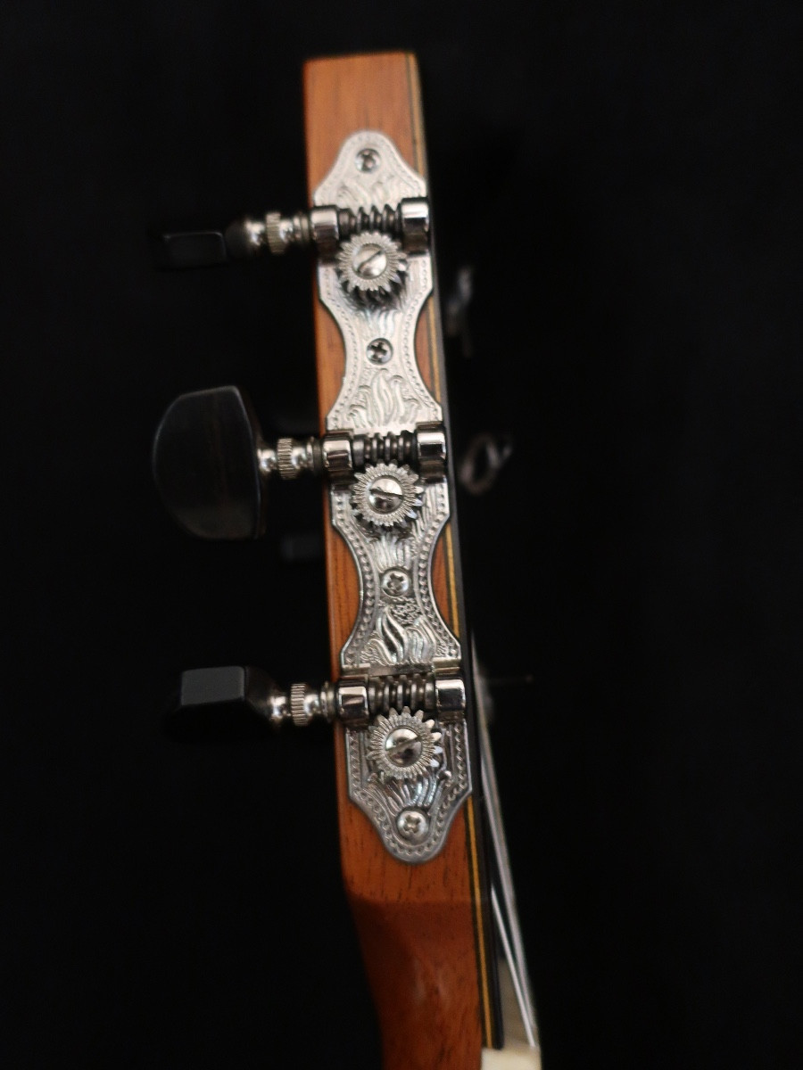 Classical Guitar Gabriel Hernández Jiménez – 2009 – Model 23hj. Musical Instrument-photo-3