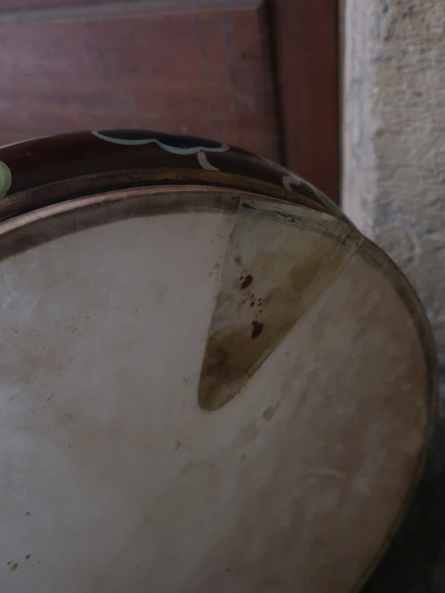 Tambour tibétain polychrome début XXème. Instrument de musique.-photo-1