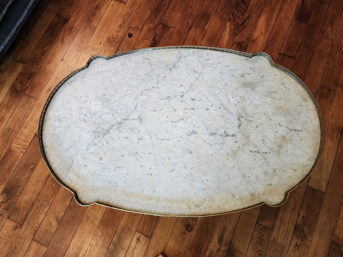 Large Louis XVI-style Mahogany Coffee Table With A Marble Top, Leather Pull Tabs, And Drawers -photo-5