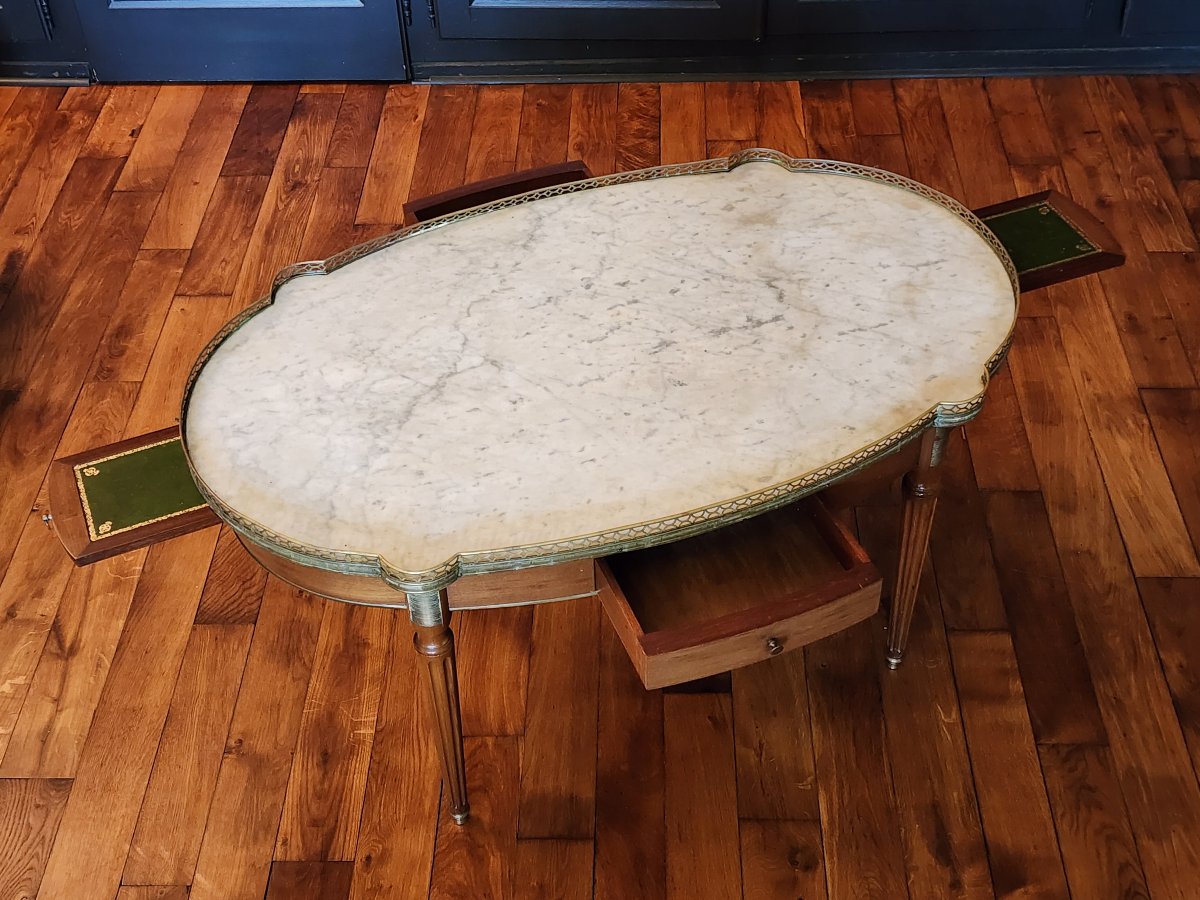 Large Louis XVI-style Mahogany Coffee Table With A Marble Top, Leather Pull Tabs, And Drawers 