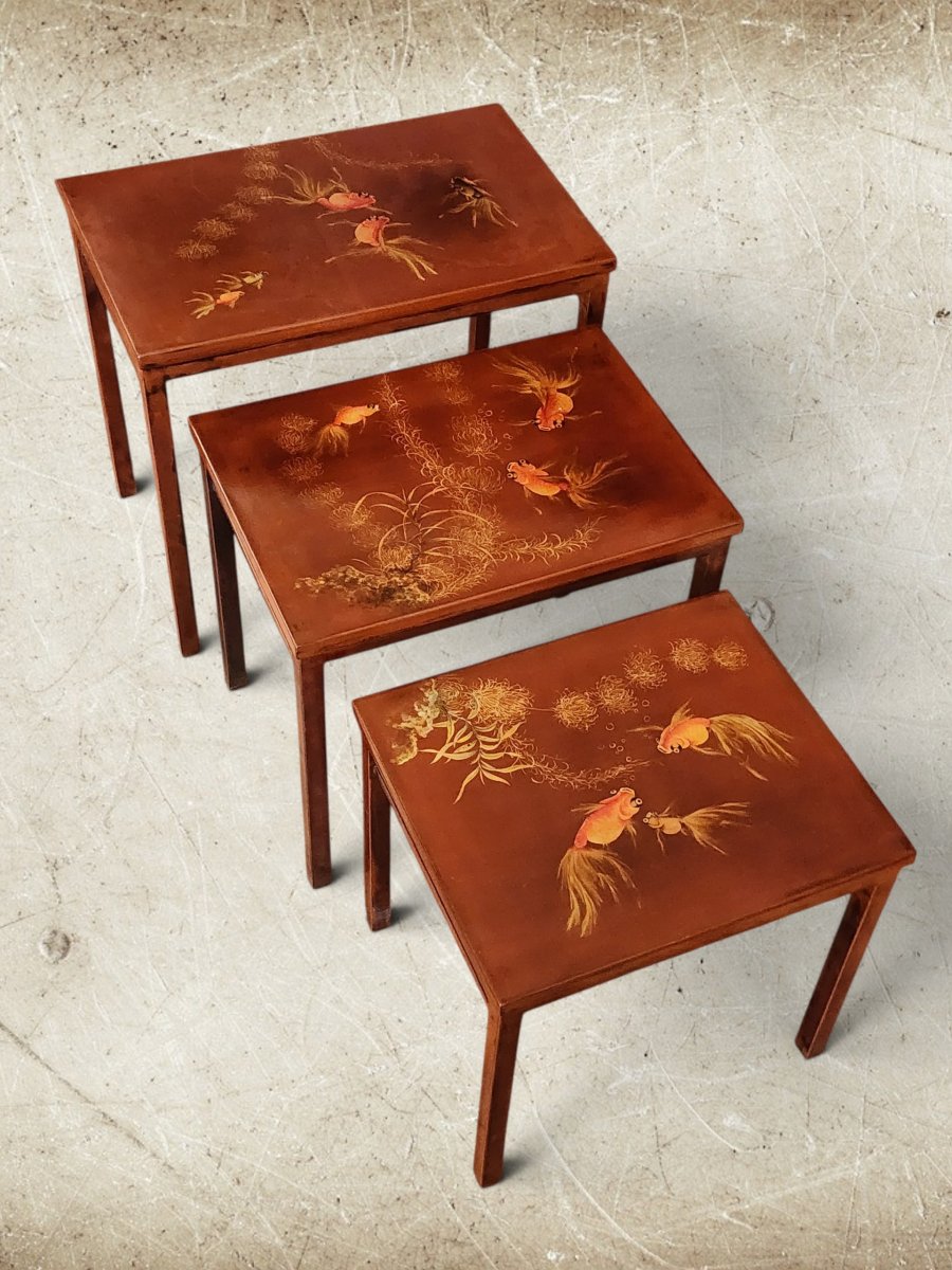 Nested Tables Attributed To Thanh Ley, Asian Lacquer, Decorated With Fish And Seaweed Motifs