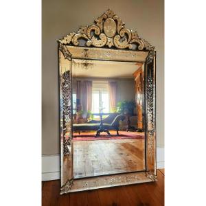 Miroir italien XIX e vénitien 1m 37 pat 76 cm très bon état général pare close Gravé