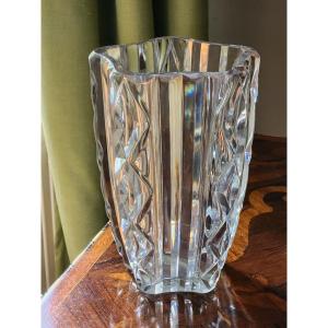 Baccarat vase cristal 8 kg 1951 art du verre le louvre Estampillé Baccarat 27 cm