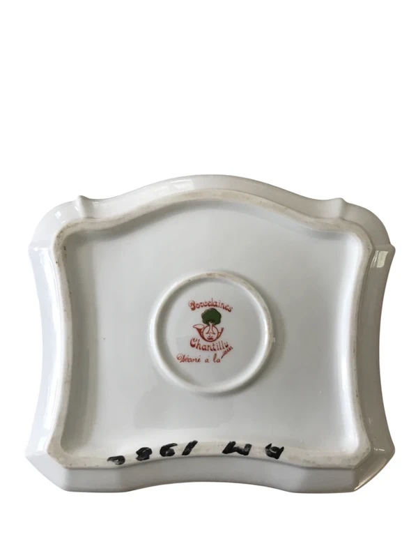 COFFRET EN PORCELAINE DE CHANTILLY – DÉCOR FLEURETTE PEINT MAIN-photo-1