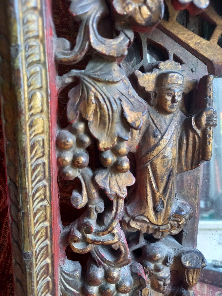 Miroir à  Parecloses Fait d'éléments De Bois Sculptés Chinois XVIIIe -photo-4